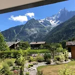 Mont Blanc View Pool Unique Lägenhet Chamonix