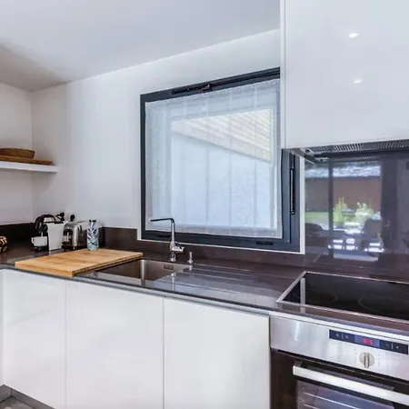 Beautiful In 5 Stars With Pool شقة شامونكس