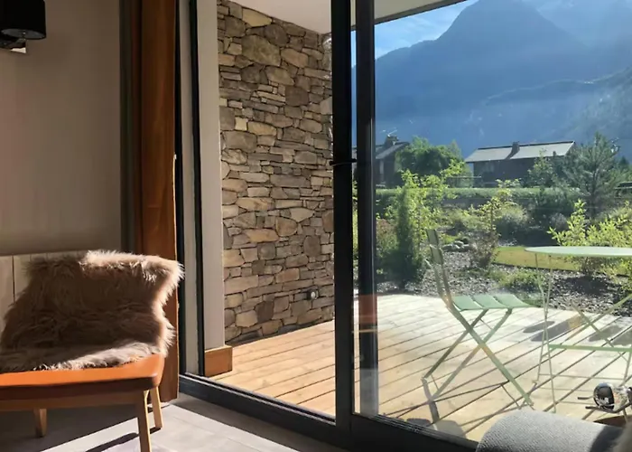 Beautiful In 5 Stars With Pool * شامونكس