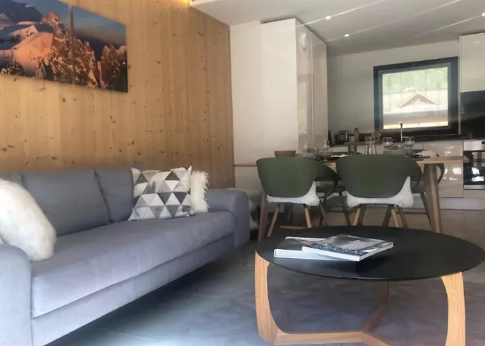 Beautiful In 5 Stars With Pool شقة