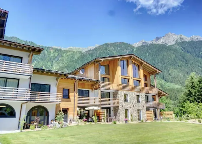 Beautiful In 5 Stars With Pool شقة شامونكس