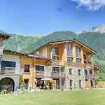 Mont Blanc View Pool Unique Apartamento Chamonix Mont Blanc