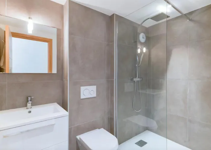 Beautiful In 5 Stars With Pool Daire Chamonix