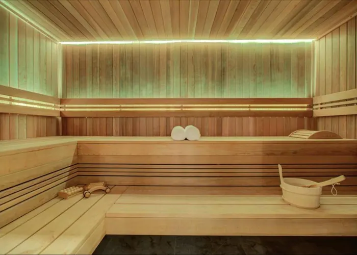 Beautiful In 5 Stars With Pool *